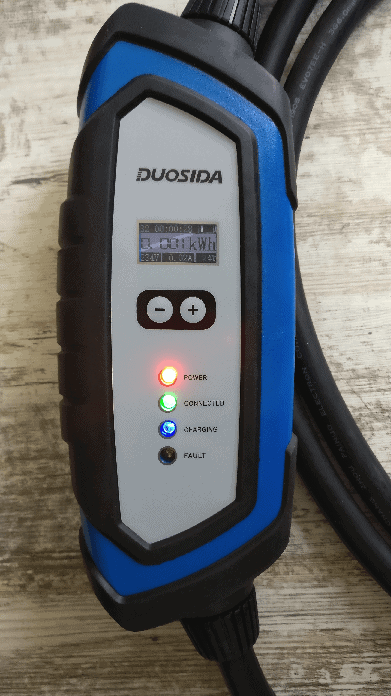DUOSIDA 7 kW portable charging connector adjustable 8- 32A Type 2 to CEE plug