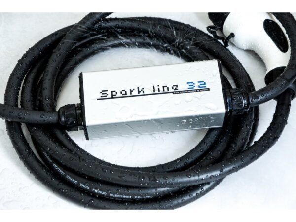 SPARK LINE 32 - cable with control box 22kW, TYPE2-CEE, 32A x 3phases, 5m