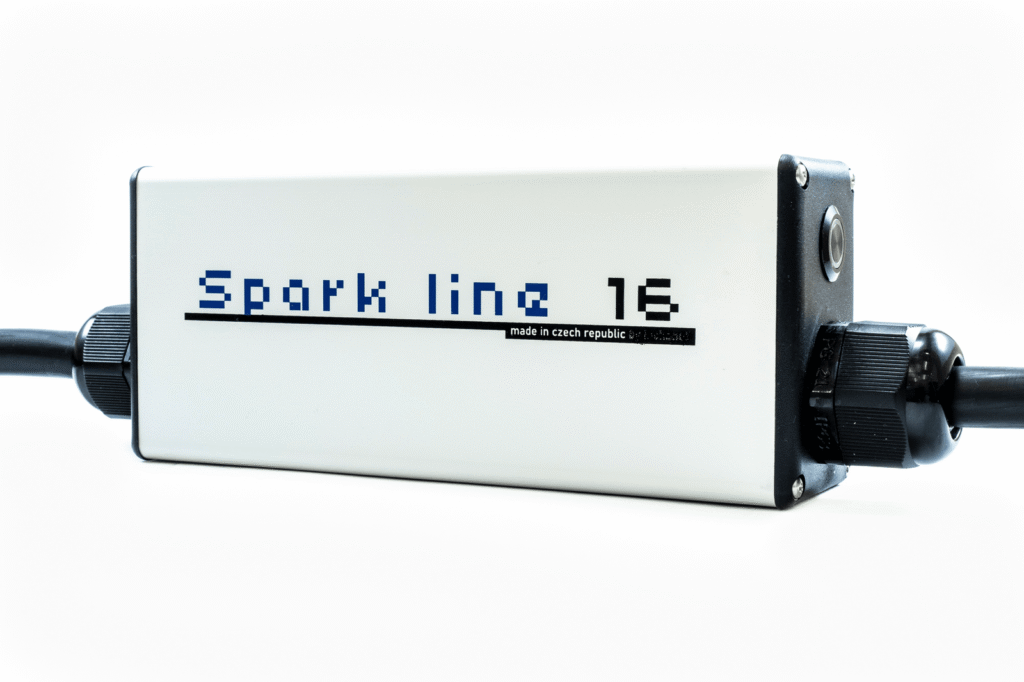 SPARK LINE 16 - portable charger with control box 3,7 kW, TYPE2-CEE Blue, 5m, 16A x 1phase