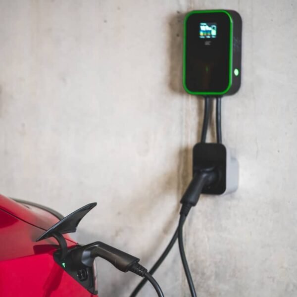 Green Cell Wallbox 22kW with Display & Type 2 socket, RFID